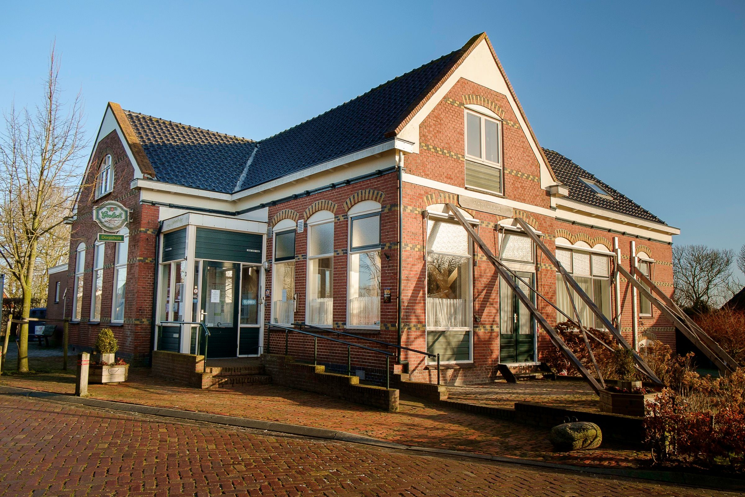 Gestut dorpshuis in Leermens